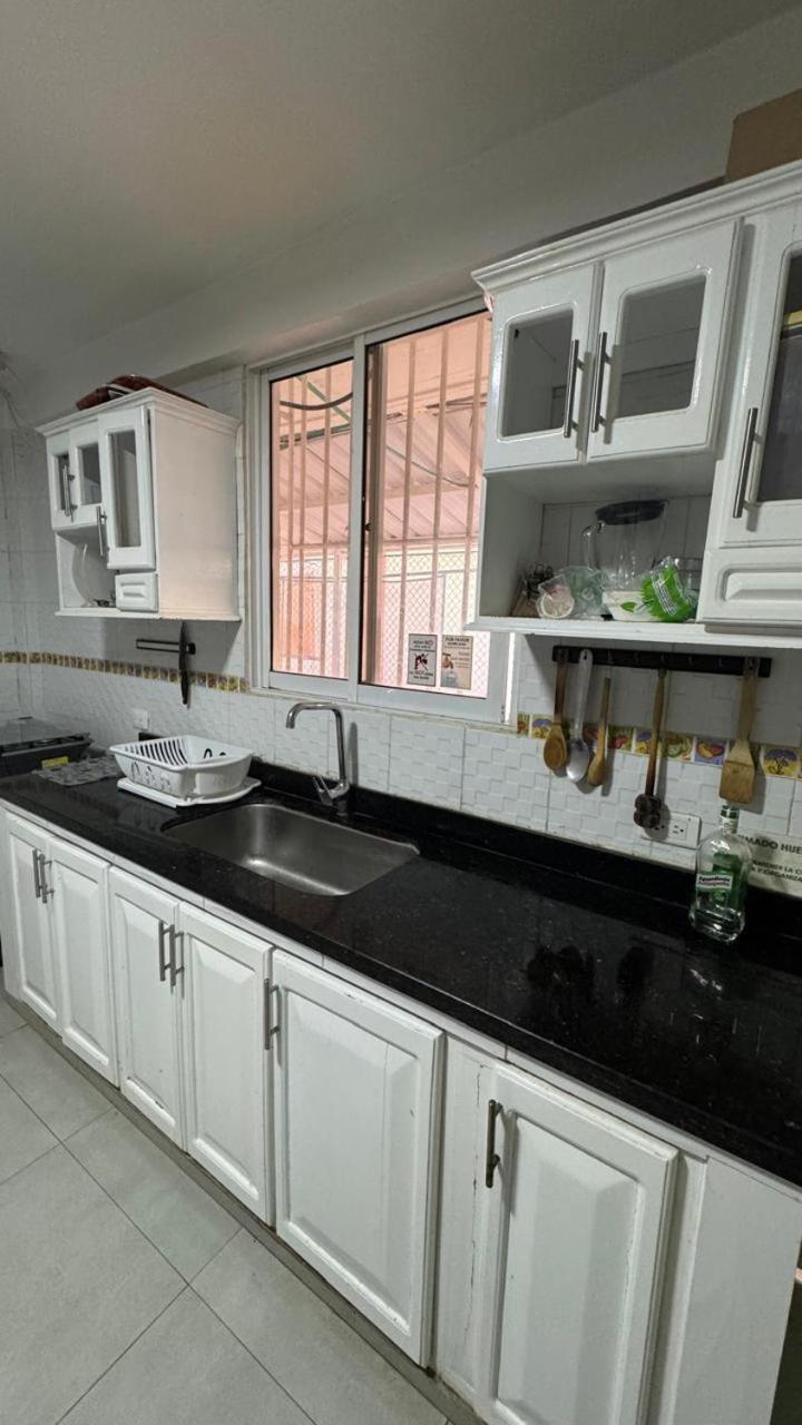 Jackuri Casa Hospedaje San Andrés Esterno foto